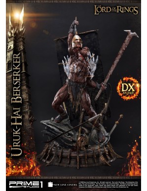 Le Seigneur des Anneaux statuette 1/4 Uruk-Hai Berserker Deluxe Version 93 cm